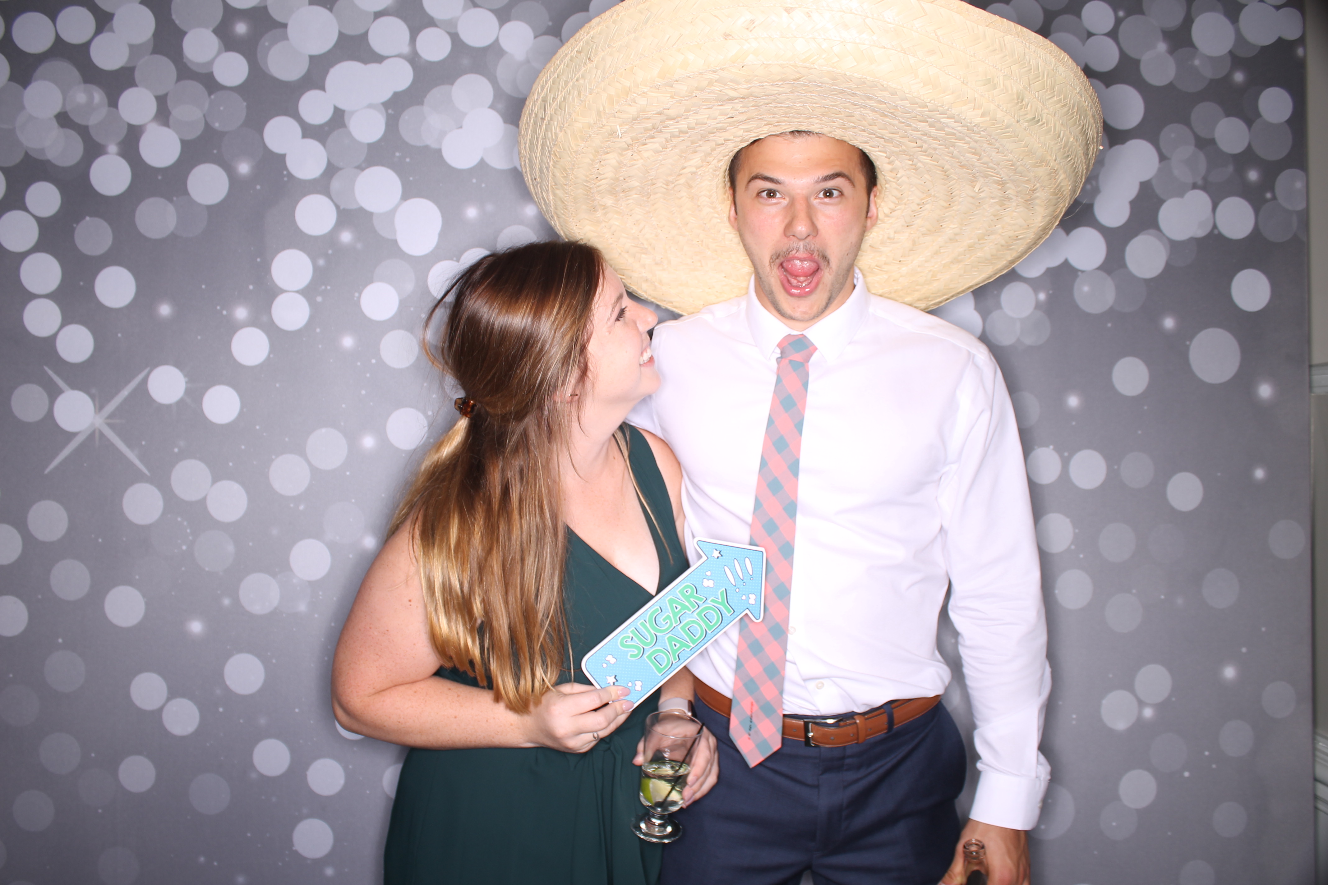 Liz and Sam's Wedding | View more photos from the event at gallery.photoboothcincy.com/u/PhotoBoothCincy/Liz-and-Sams-Wedding